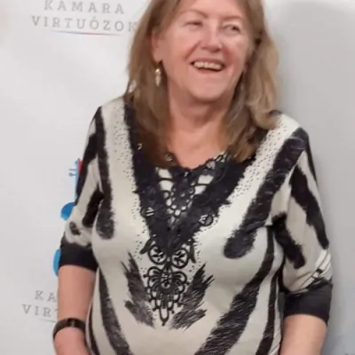 varijulia profilképe