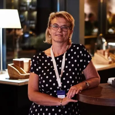 Adél65 profilképe