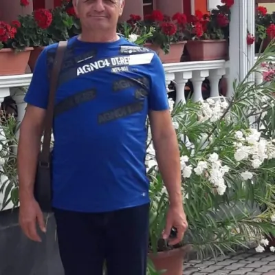 Lajos111 profilképe