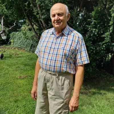 Géza profilképe