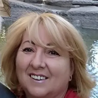 Vargajudit65 profilképe