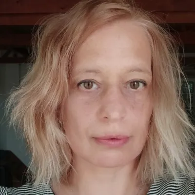 Zsuzsa profilképe