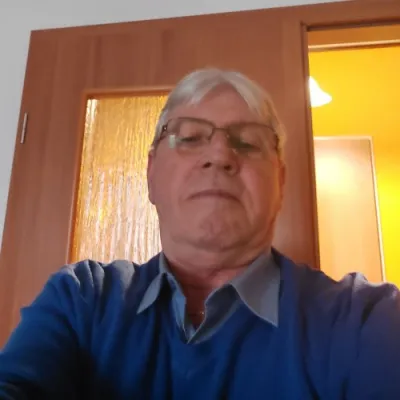 Tibs profilképe