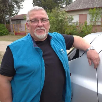 KSándor profilképe