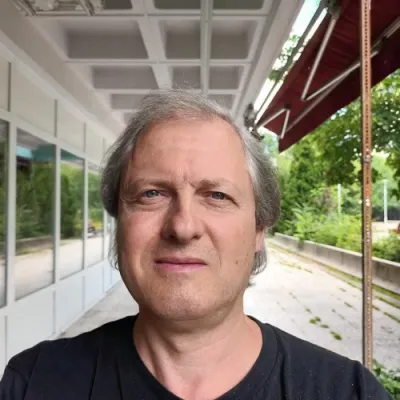 János23 profilképe