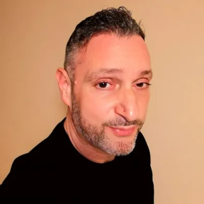 BIBI72 profilképe